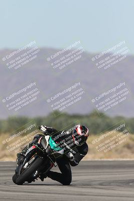 media/Oct-13-2025-Moto Forza (Mon) [[a66d839500]]/4-C Group/Session 3 (Turn 16)/